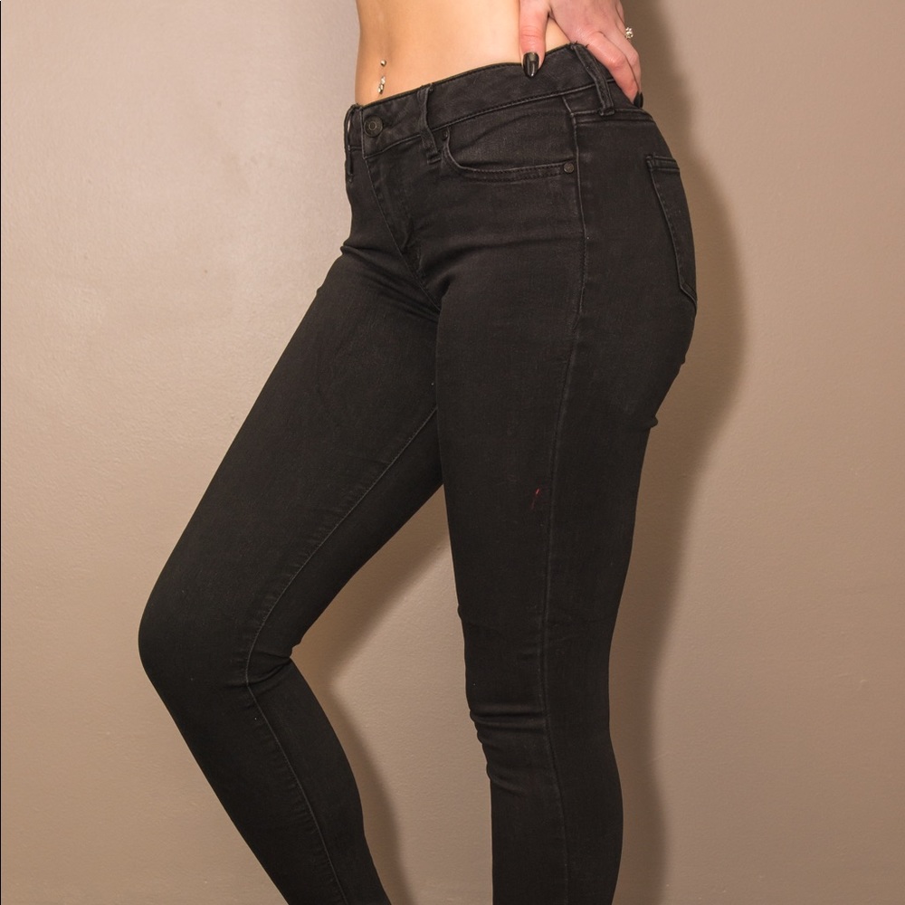 Skinny jeans